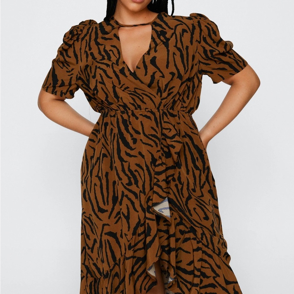 Nasty Gal Tiger Print High Low Dress